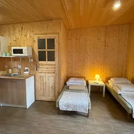 Letniskowe Maja Lodge