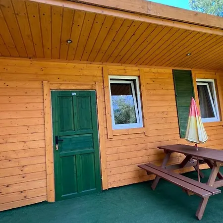 Lodge Letniskowe Maja