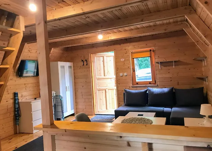 بيت خشبي Letniskowe Maja