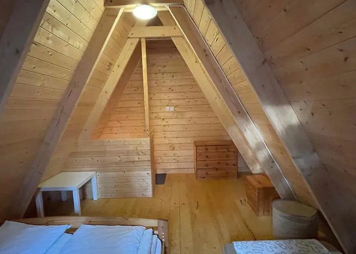 بيت خشبي Letniskowe Maja بوغورزيلكا