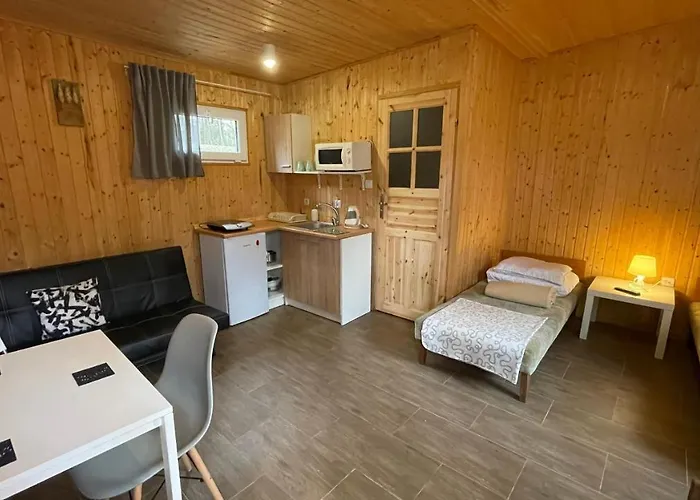 Letniskowe Maja * بوغورزيلكا